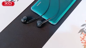 EP-45 หูฟัง หูฟังมีสาย 3.5mm & Lightning เสียงแน่น มีไมค์ ใส่สบาย คุยชัด ฟังเพลงจัดเต็ม gamingboss