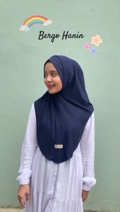 Bergo Hanin: Desain Hijab Elegan & Berkualitas Tinggi
