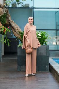 (20) RAFIKA DELIA Baju Atasan Set Celana Wanita Muslimah Delia Set Cel By Rafika. Nazra Sha