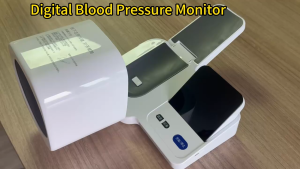 เครื่องวัดความดันโลหิตแบบสอดแขน Arm-type electronic blood pressure monitor
