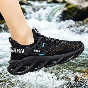 KANHAI | Slip-Resistant Odorless Sandals for Outdoors and Beach