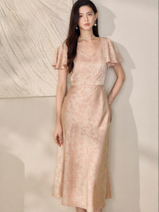 Roey s house | Gorgeous Orange-Pink Floral Brocade Dress V-Neck Cinched Waist Fish Tail