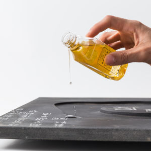 Black Gold Stone Tea Tray Maintenance Oil Rosewood Ebony Solid Wood Rosewood Furniture Tea Table Tea Table Tea Table Tea Ceremony Cleaning Liquid Wax