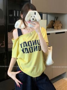 Áo Thun Nữ Tay Ngắn in Chữ Màu Vàng Cổ Chéo Mùa Hè 2025 Thiết Kế Mới Cảm Giác Cay Nồng Đa Năng Phong Cách Thời Trang