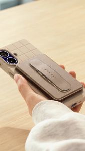 RINGKE® BITMAP SILICONE MAGNETIC iPhone 16 Fun Square Cube Pixel Art Design Liquid Silicone MagSafe Shockproof Case