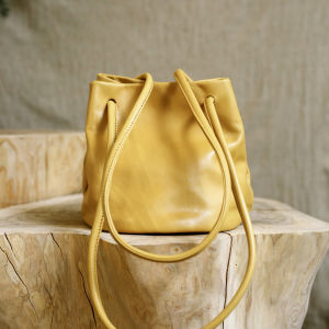 Handmade Leather Bucket Bag Casual Crossbody Womens Bag Artistic Vintage Underarm Bag Simple Versatile Single Shoulder Bag