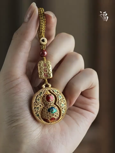 已开光祈福 招财 沙金平安葫芦钥匙扣汽车钥匙挂饰挂件男女款式钥匙链福禄精致礼品 Money-bringing Sand Gold Peace Gourd Keychain Car Key Pendant Mens and Womens Style Key Chain Exquisite Gift for Good Fortune and Prosperity