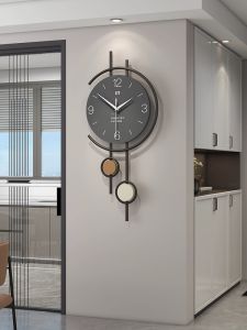 Simple Creative Wall Clocks Living Room 2025 New Restaurant Art Hanging Clocks Luxury Sensation Wood Material Battery Powered