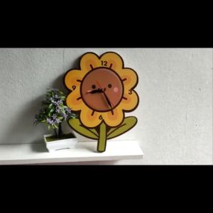 JAM DINDING KARAKTER KAYU UNIK BUNGA MATAHARI DEKORASI RUMAH KAMAR HADIAH KADO ULANG TAHUN MURAH PROMO TERBARU HIASAN DINDING KAMAR ANAK AESTHETIC LUCU BERWARNA WARNI UNICORN ANTIK SHABBY CHIC BESAR UKURAN JUMBO