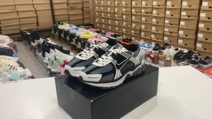 รองเท้าผ้าใบ Snaeker-2023 สีดำ รองเท้าผู้หญิงผู้ชาย รองเท้ารุ่นใหม่✨