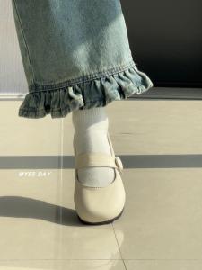 White round Toe Mary Jane Shoes Womens Fall 2025 New Style Japanese JK Versatile College Style Single Shoes Magic Tape Closure