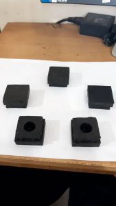 Karet kotak 35mmx35mm pelindung furniture