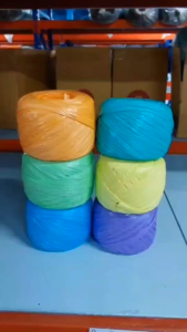 เชือกฟางเส้นใหญ่ ม้วนใหญ่ เชือกฟาง ปอฟาง เชือกโยงทุเรียน คละสี