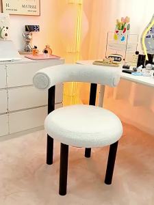 MOLORE | Luxury Makeup Stool