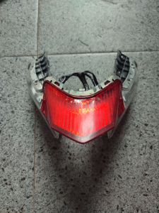 stop lamp lampu rem belakang honda vario 125 lama KZR (seken)