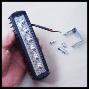LAMPU LED MOTOR MOBIL KOTAK PERSEGI PANJANG 6MATA LED WATERPROOF/LAMPU LED TEMBAK SOROT 18W