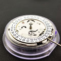 China Made NH35 Movement Can Replace The Japanese NH35 Movement Date At 3 O'clock High Accuracy Automatic Mechanical NH35A watch. 