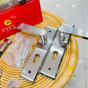 Khóa tay gạt ZYENA mã 50 inox 304 dành cho cửa nhôm cửa gỗ cửa sắt đố 4x8