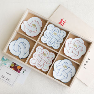 In Stock Yidingmu Japan Import Aritayaki Tian Qing Kiln Hand Painted Lucky Knot Dish Small Plate Wooden Box Wedding Tie