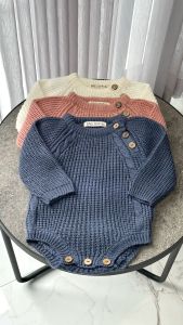 Knit Jumper Dan Kupluk Bayi / Topi Rajut / Beanie Hat / Bodysuit / Romper Baby (Newborn) Baelish Kids