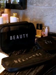 SB88 Pouch Travel Make Up Model Jaring / Pouch Travel 3 Ukuran / Pouch Travel Make Up Bag Organizer Serbaguna Import