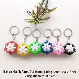Gantungan Kunci BUNGA BULAT. Bahan Manik Parel Dof Unik Murah ACAK