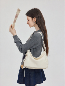 VALUNCICA EUROPHAM | Crossbody Hobo Bag Small
