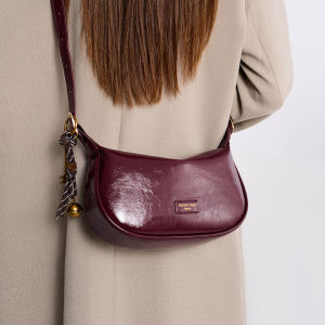 Fashionable Red Wedding Bag 2025 New Style Dumpling Shoulder Bag Womens Crossbody Underarm Bag Ladies Commuter Bag Mooncake