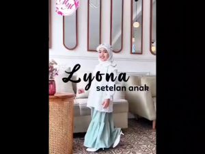 COD Setelan Atasan Lengan Panjang Motif dan Rok Panjang Anak Perempuan 2-12T Lyonaa Set\\n\\n Apa itu Setelan Atasan Lengan Panjang Motif dan Rok Panjang Anak Perempuan?\\n\\nSetelan atasan lengan panjang motif dan rok panjang anak perempuan adalah pakaian serba guna yang dirancang untuk anak perempuan usia 2-12 tahun. Setelan ini terdiri dari atasan lengan panjang dengan motif menarik dan rok panjang yang cocok. Setelan ini cocok digunakan dalam berbagai acara, seperti pergi ke sekolah, liburan, atau pesta.\\n\\n Keunggulan Setelan Atasan Lengan Panjang Motif dan Rok Panjang Anak Perempuan\\n\\nBeberapa keunggulan dari setelan atasan lengan panjang motif dan rok panjang anak perempuan adalah:\\n\\n* Desain yang menarik dan modis\\n* Material berkualitas tinggi dan nyaman dipakai\\n* Cocok untuk anak usia 2-12 tahun\\n* Mudah dicuci dan perawatan\\n\\n Cara Memilih Setelan Atasan Lengan Panjang Motif dan Rok Panjang Anak Perempuan yang Tepat\\n\\nBerikut adalah beberapa tips untuk memilih setelan atasan lengan panjang motif dan rok panjang anak perempuan yang tepat:\\n\\n* Pilih ukuran yang sesuai dengan anak Anda\\n* Pilih desain dan warna yang sesuai dengan selera anak Anda\\n* Pastikan material berkualitas tinggi dan nyaman dipakai\\n* Pilih setelan yang mudah dicuci dan perawatan\\n\\n Kelebihan dan Kekurangan Setelan Atasan Lengan Panjang Motif dan Rok Panjang Anak Perempuan\\n\\n Kelebihan Setelan Atasan Lengan Panjang Motif dan Rok Panjang Anak Perempuan\\n\\nBeberapa kelebihan dari setelan atasan lengan panjang motif dan rok panjang anak perempuan adalah:\\n\\n* Desain yang menarik dan modis\\n* Material berkualitas tinggi dan nyaman dipakai\\n* Cocok untuk anak usia 2-12 tahun\\n* Mudah dicuci dan perawatan\\n\\n Kekurangan Setelan Atasan Lengan Panjang Motif dan Rok Panjang Anak Perempuan\\n\\nBeberapa kekurangan dari setelan atasan lengan panjang motif dan rok panjang anak perempuan adalah:\\n\\n* Harga yang lebih mahal dibandingkan pakaian biasa\\n* Mungkin tidak cocok untuk semua acara atau suasana\\n\\n Bagaimana Menggunakan COD untuk Pembelian Setelan Atasan Lengan Panjang Motif dan Rok Panjang Anak Perempuan?\\n\\nCOD (Cash On Delivery) adalah metode pembayaran yang memungkinkan pembeli untuk membayar produk setelah menerima pesanan. Berikut adalah langkah-langkah COD untuk pembelian setelan atasan lengan panjang motif dan rok panjang anak perempuan:\\n\\n1. Pilih setelan atasan lengan panjang motif dan rok panjang anak perempuan yang diinginkan\\n2. Isi formulir pemesanan dan pilih metode pembayaran COD\\n3. Konfirmasi pesanan dan tunggu sampai produk dikirim\\n4. Setelah menerima pesanan, bayar produk kepada kurir\\n\\n Manfaat Menggunakan COD untuk Pembelian Setelan Atasan Lengan Panjang Motif dan Rok Panjang Anak Perempuan\\n\\nBeberapa manfaat menggunakan COD untuk pembelian setelan atasan lengan panjang motif dan rok panjang anak perempuan adalah:\\n\\n* Pembeli dapat melihat produk sebelum membayar\\n* Metode pembayaran yang aman dan terpercaya\\n* Tidak perlu khawatir tentang penipuan atau penyalahgunaan informasi kartu kredit\\n* Fleksibel dan mudah digunakan\n}