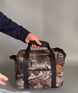 กระเป๋าเก็บความเย็น รักษาอุณหภูมิ Striped Temperature bag ประกอบเป็น OUTDOOR Products