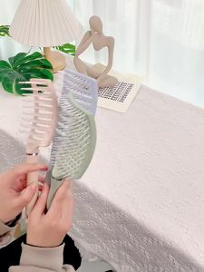 Hairstyle Big Curve Ribs Comb Scalp Massage Blowing Comb Men And Women