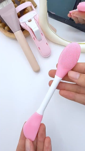 Silicone Double head Mask Brush Face Scrubber Brush Mud Special Scraper Cleaning Beauty Tool