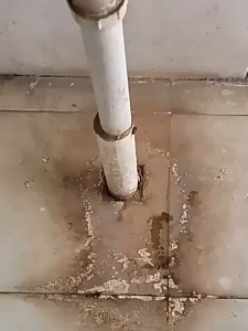 Pembersih Kerak Keramik Kamar Mandi 300ml / Keramik Anti Noda / Toilet Cleaner