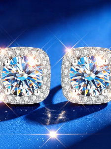 East Beauty | 999 Sterling Silver Moissanite Cubic Stud Earrings