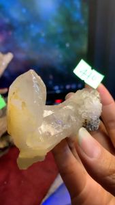 Đá thạch anh vàng Citrine tự nhiên phong thủy năng lượng vũ trụ mạnh thanh tẩy thiền định mã 440