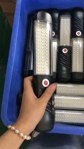 Sale!! ไฟฉายมีตะขอแขวน ไฟฉายแรงสูง สว่างมาก ปรับได้ 3 ระดับ ชาร์จ USB