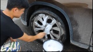 2Pcs Set Car Wheel Cleaning Brush Tool Tire Washing Clean To Cleaning Rims Spokes Wheel Barrel Brush Car Detailing Brush Set Brush for Cleaning Motorcycle