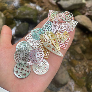 Natural Ocean White Butterfly Shell Black Shell round Slice Waterdrop Hollow out Decoration Crafts DIY Material Pearl Mother of Pearl