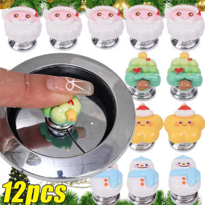 12ชิ้นกล่องใส่น้ำในห้องน้ำปุ่มเรซินการ์ตูนห้องน้ำที่กดลิ้นชักประตูตุ๊กตาหิมะแบบไม่ต้องเจาะการตกแต่ง DIY ห้องอาบน้ำคริสต์มาส