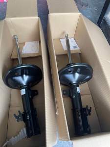 KYB Excel-g โช้คอัพหน้า-หลัง Toyota Camry SXV20 [ ปี 1998-2002 ] 1 ชุด 4 ต้น [ไฟท้ายบรรทัด]