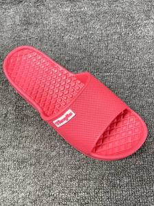 Lightweight Foam Slippers for Men and Women Summer Plaid Style Flat Heel Home Use Sandals Anti-Slip Beach Shoes Couples Footwear