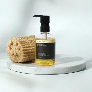 THE BATH BOX - Almond Dolce Silky Shower Oil (Melembabkan Kulit Kering Kulit Dehidrasi Kulit Bersisik Tekstur Kulit)
