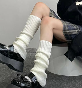 ถุงเท้าถักแบบมีส่วนผสมสีสันสดใสสำหรับฤดูใบไม้ร่วงและฤดูหนาว ถุงเท้าถักแบบยาวถึงเข่าสำหรับผู้หญิง ถุงเท้ากันหนาวแบบลำลอง