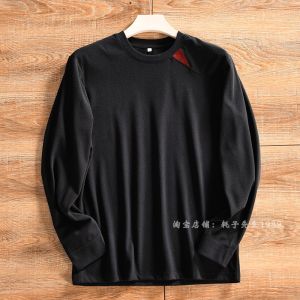 เสื้อยืดคอกลมแขนยาวผ้าขนแกะโพลีเอสเตอร์สำหรับผู้ชาย ฤดูใบไม้ร่วง/ฤดูหนาว แฟชั่นกีฬากลางแจ้ง เสื้อชั้นในอุ่นสบาย เสื้อยืดคอกลม