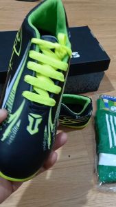 KIDZTUBS Sepatu Futsal Anak Laki-Laki Size 28 29 30 31 32 33 34 35 36 37 KDZ1147110924