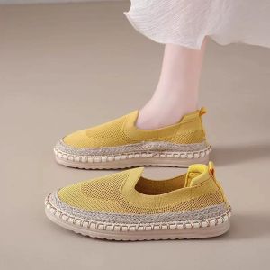 Old Beijing Cloth Shoes Womens Flat Bottom Breathable Slip-On Fisherman Soft Bottom Casual Shoes Traditional Chinese Style