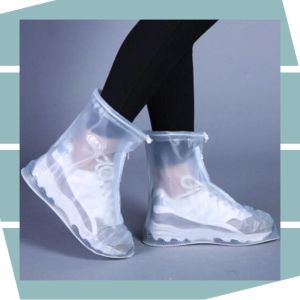 QZshop ขายดีสุดๆ ถุงคลุมรองเท้าพีวีซี ถุงกันรองเท้าเปียก 🌧กันลื่นกันน้ำใช้ซ้ำได้ สวมทับรองเท้าได้ทุกแบบ