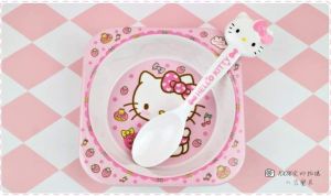 🌸COMBO TÔ CHÉN MUỖNG HELLO KITTY