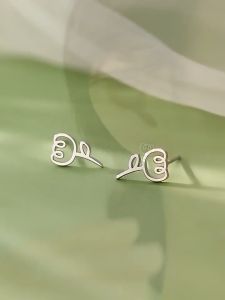 My Natural S925 Trendy Simple Silver Needle Rose Flower Stud Earrings 郁金香小众简约设计耳环