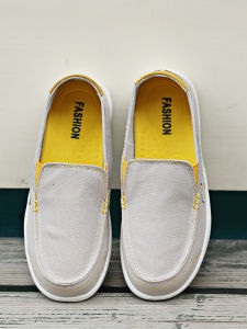 Wide Head Easy Wear Soft Bottom Canvas Shoes